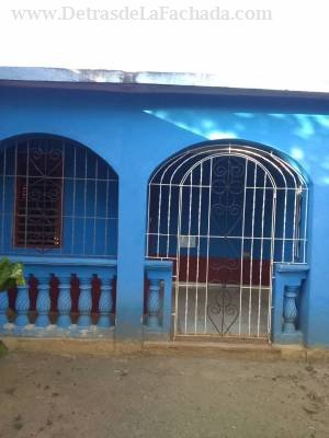 Venta de Casa de 3 dormitorios en San Rafael Holguín Cuba - carretera a  mayarí km 6 1/2